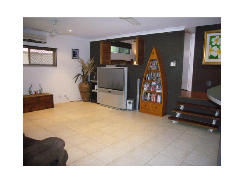 10 Oak Blue Drive, Mount Sheridan QLD 4868