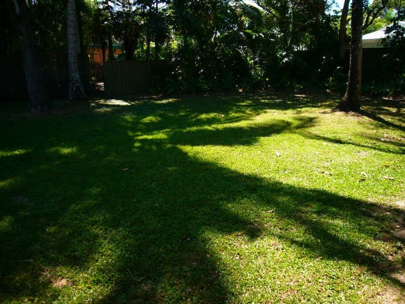 Trinity Beach QLD 4879