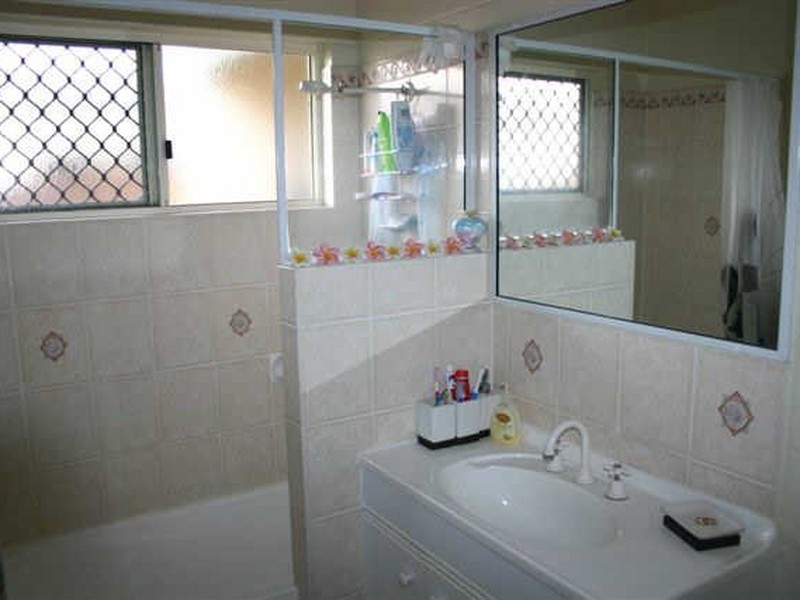 Caravonica QLD 4878