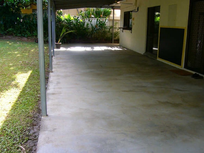 Brinsmead QLD 4870