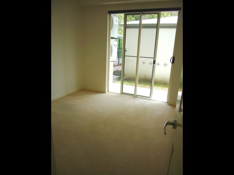 Clifton Beach QLD 4879