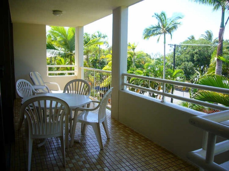 Clifton Beach QLD 4879