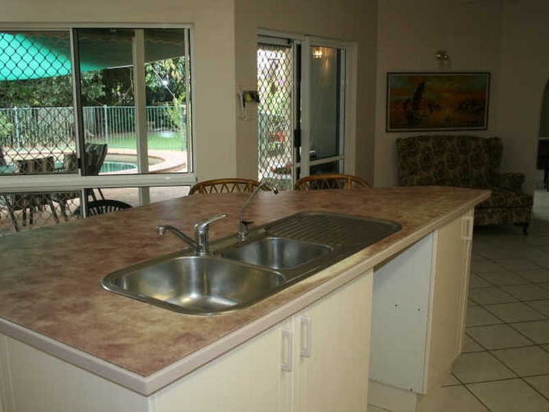 Brinsmead QLD 4870
