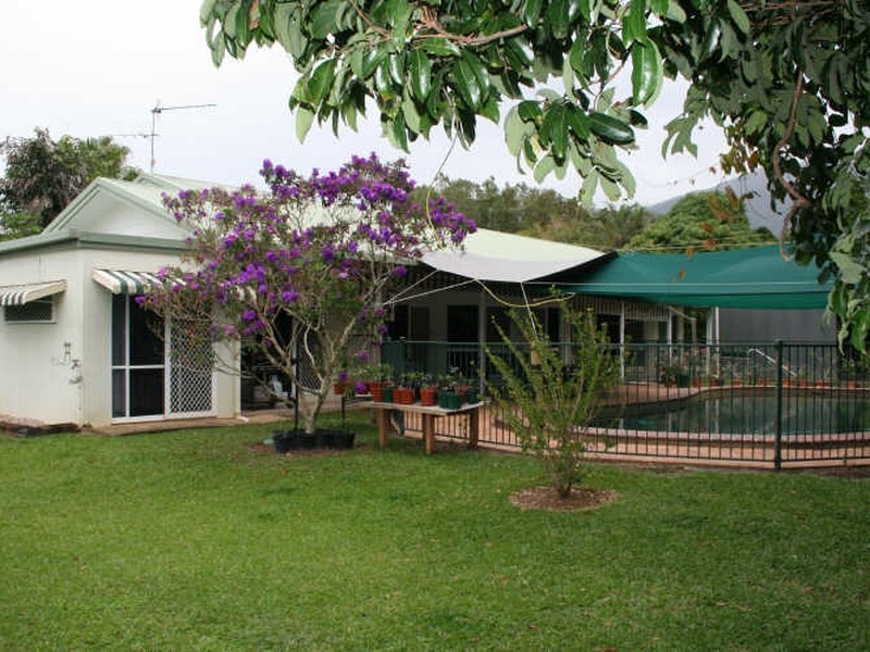 Brinsmead QLD 4870