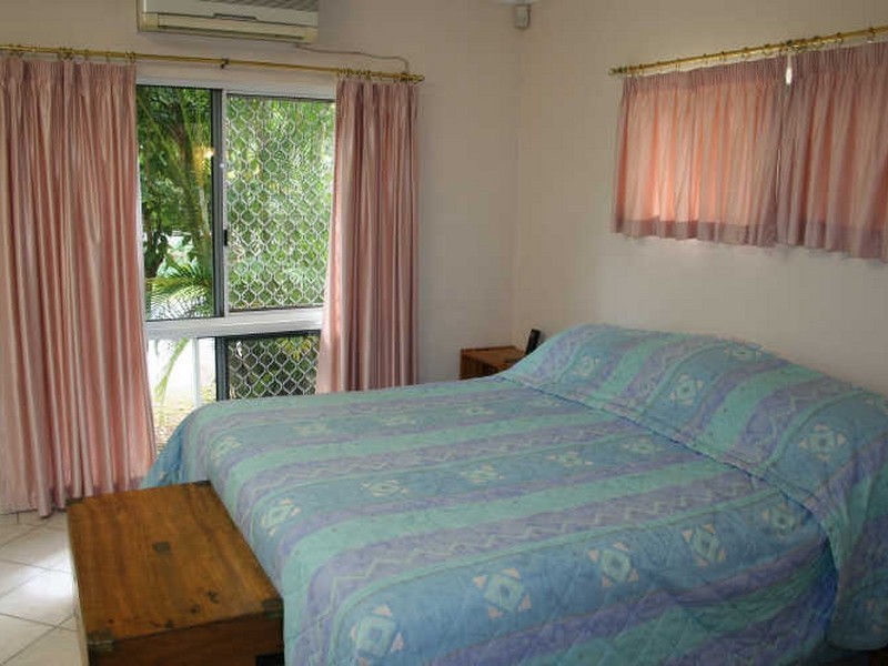 Brinsmead QLD 4870