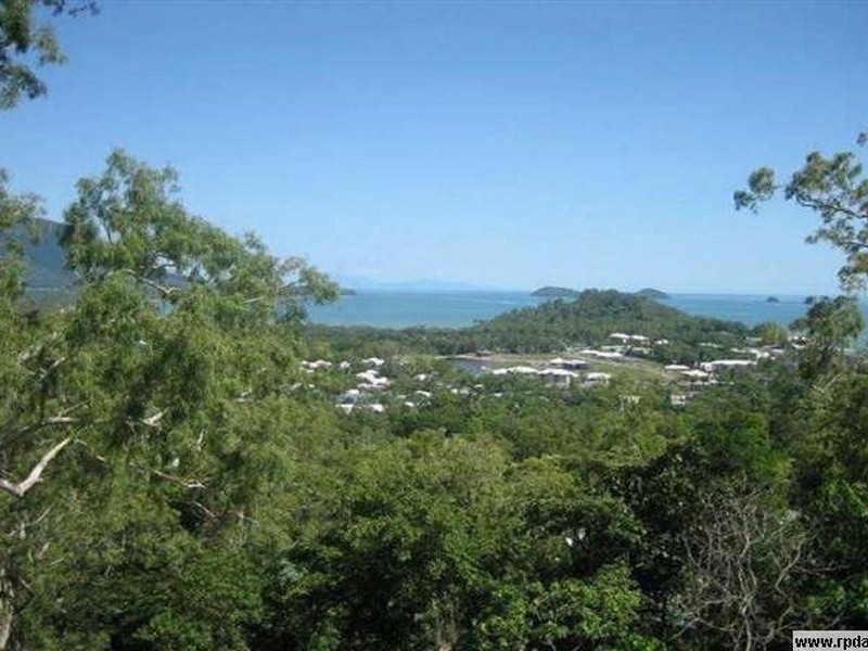 Trinity Beach QLD 4879