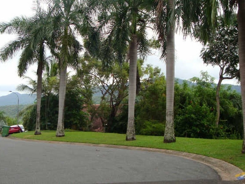 Trinity Beach QLD 4879
