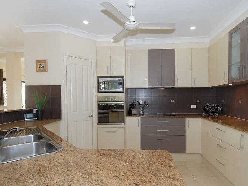 Redlynch QLD 4870