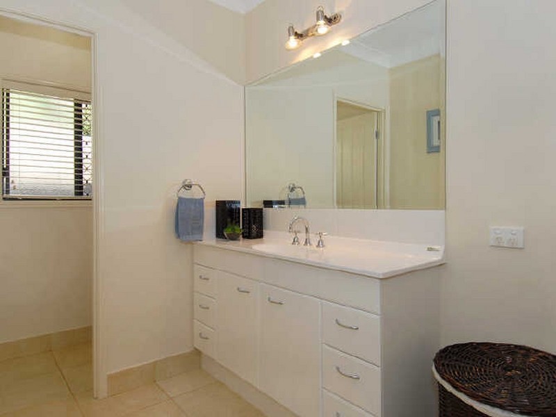 Redlynch QLD 4870