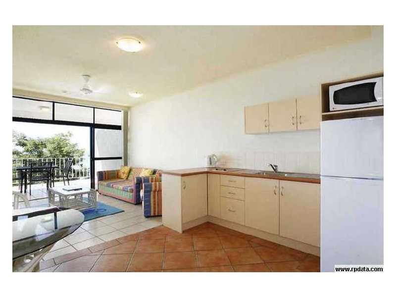 202/92 Moore Street, Trinity Beach QLD 4879