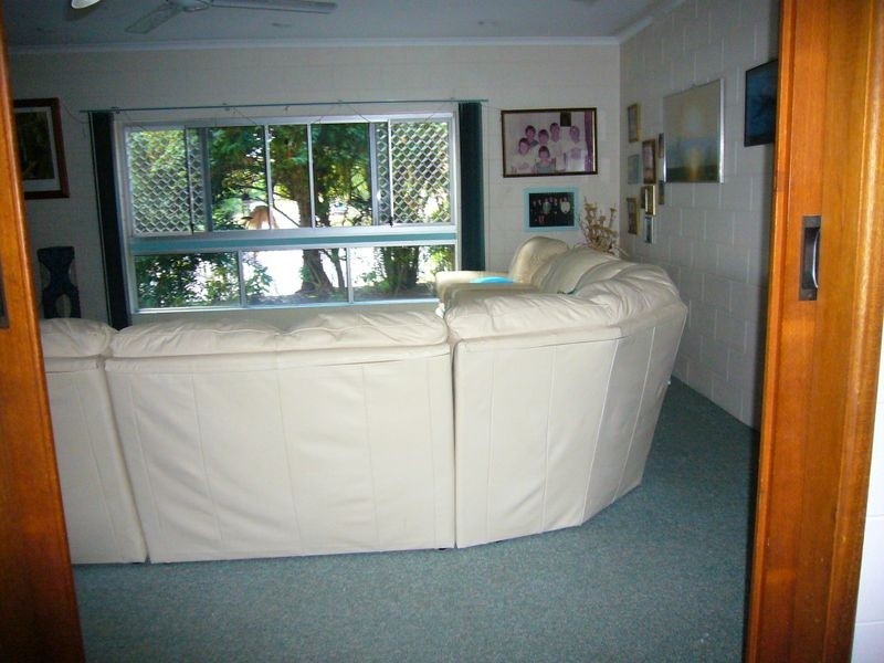 Trinity Beach QLD 4879