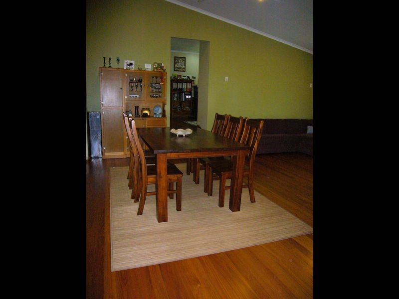 17 Frond Close, Redlynch QLD 4870