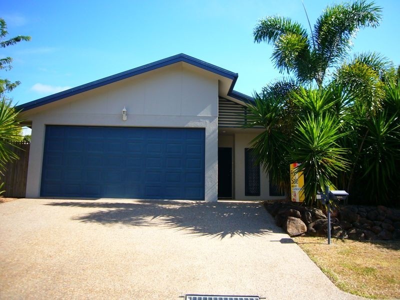 9 Tribulation Close, Kewarra Beach QLD 4879