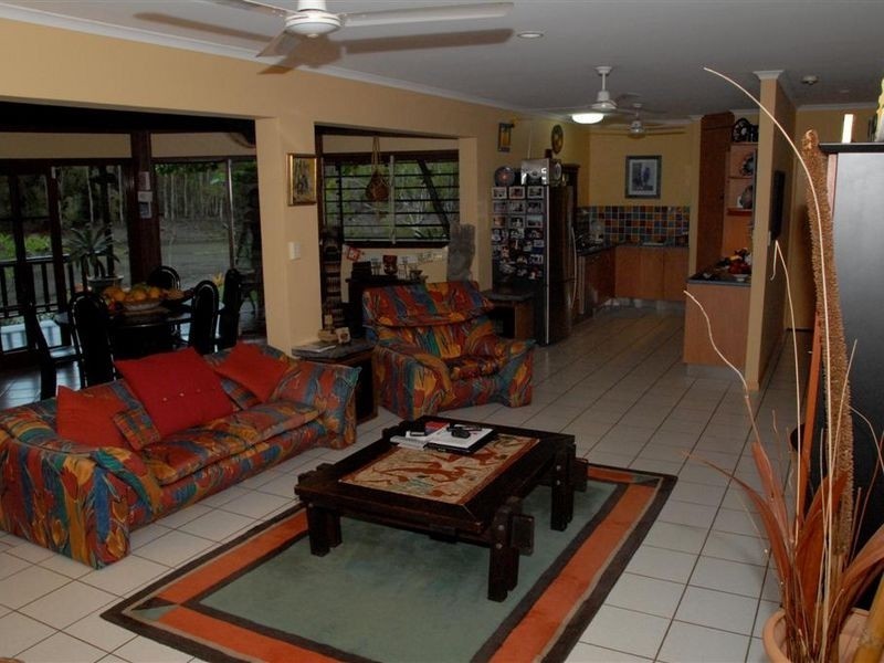 30 Caribbean Street, Holloways Beach QLD 4878
