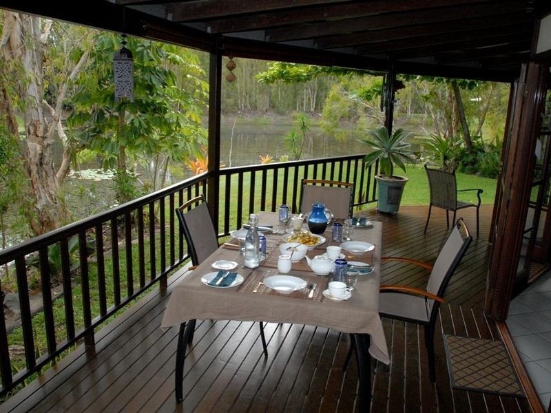 30 Caribbean Street, Holloways Beach QLD 4878