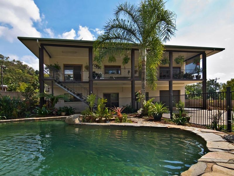 31 Stanton Road, Smithfield QLD 4878