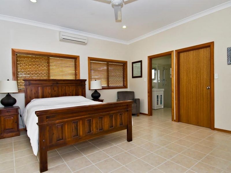 31 Stanton Road, Smithfield QLD 4878