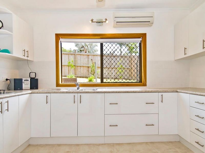31 Stanton Road, Smithfield QLD 4878