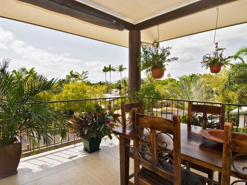 31 Stanton Road, Smithfield QLD 4878