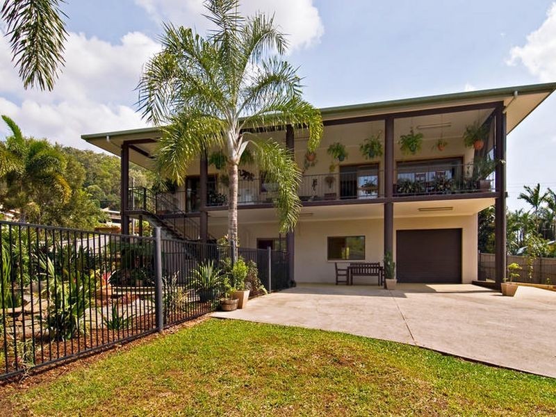 31 Stanton Road, Smithfield QLD 4878