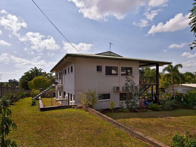 31 Stanton Road, Smithfield QLD 4878