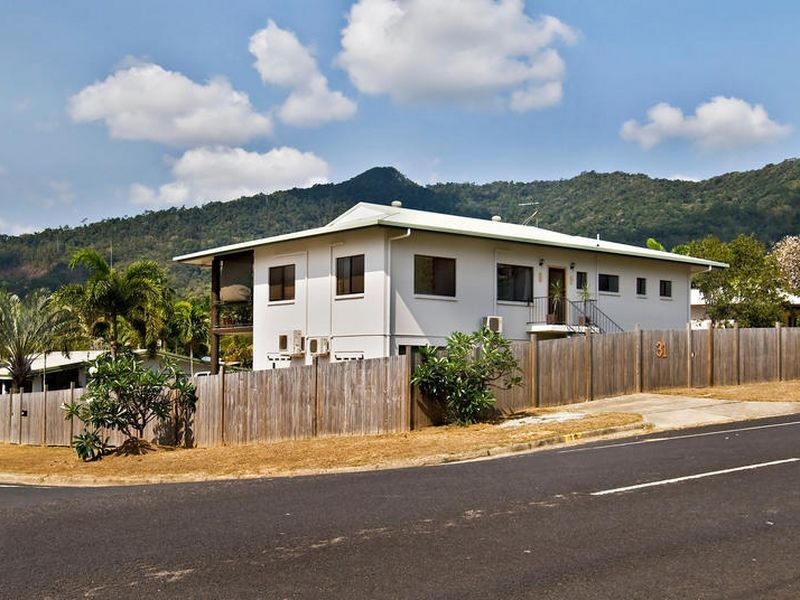 31 Stanton Road, Smithfield QLD 4878