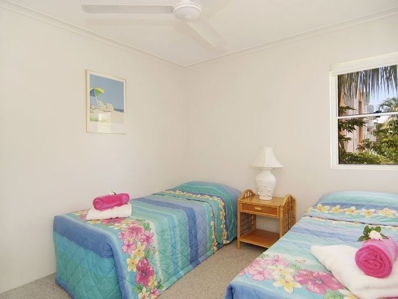 6/6 Deauville Close, Yorkeys Knob QLD 4878