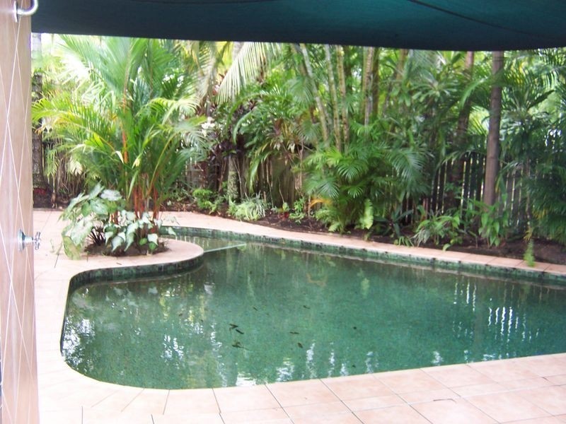 6/6 Deauville Close, Yorkeys Knob QLD 4878