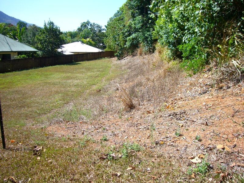 19 Jak Gee Street, Redlynch QLD 4870