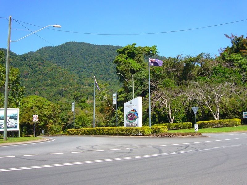 19 Jak Gee Street, Redlynch QLD 4870