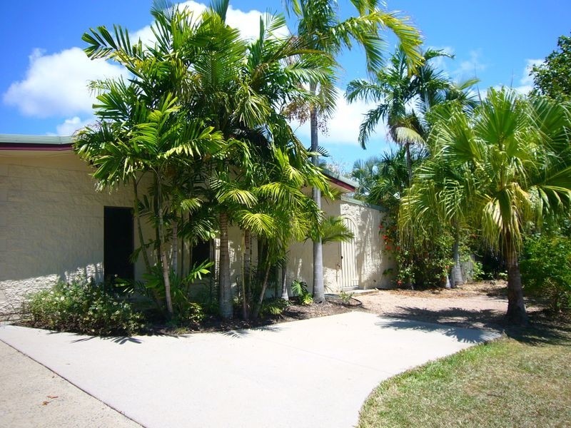 Kewarra Beach QLD 4879