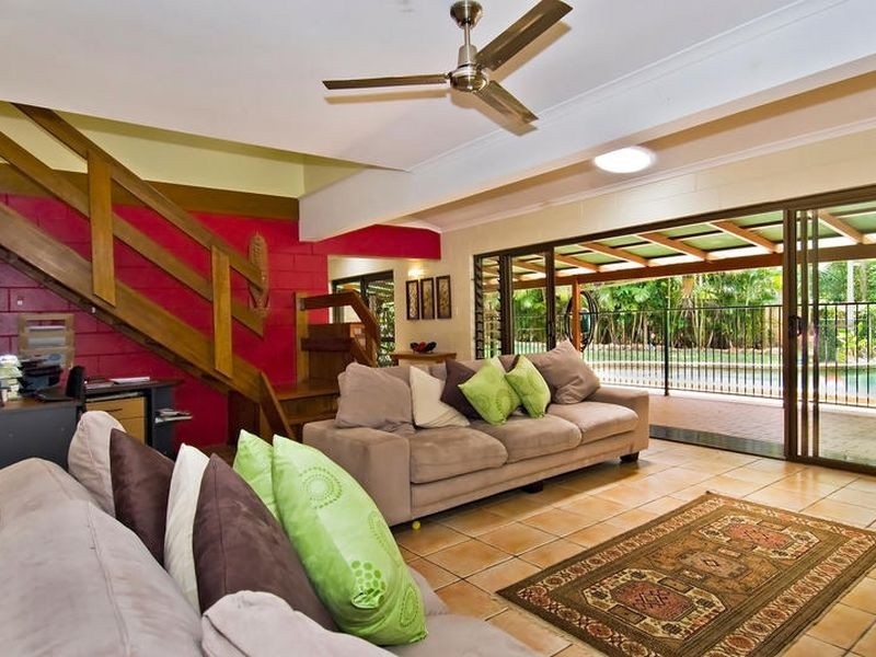 Smithfield QLD 4878