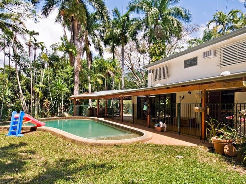 Smithfield QLD 4878