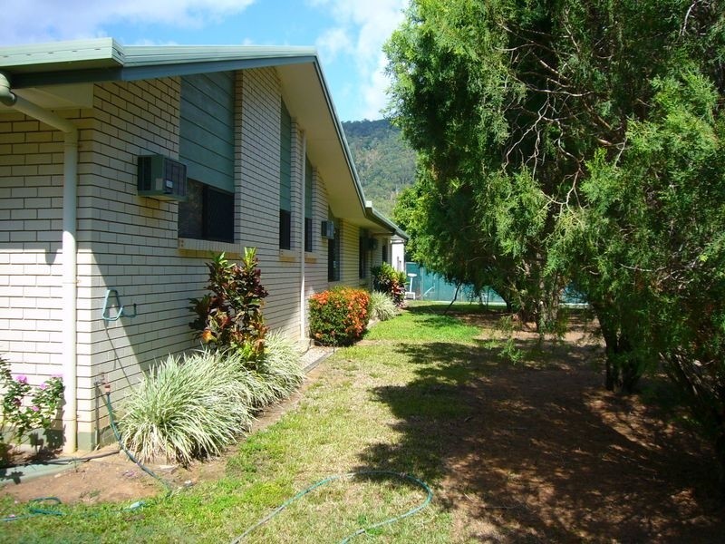6 – 8 James Cook Drive, Kewarra Beach QLD 4879