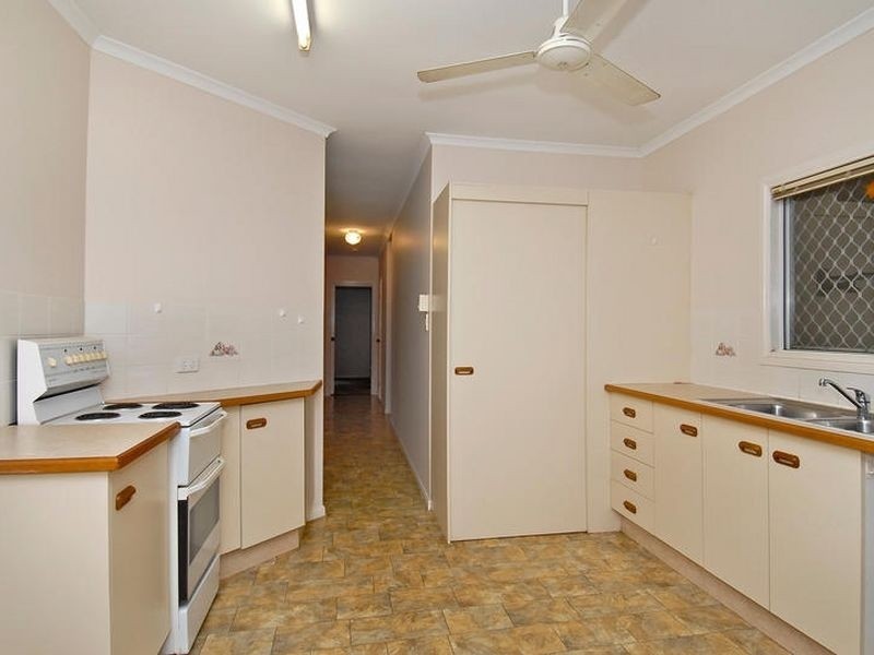 15 Rainy Mountain Place, Smithfield QLD 4878