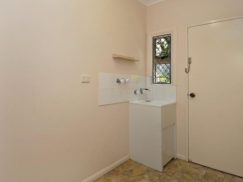 15 Rainy Mountain Place, Smithfield QLD 4878