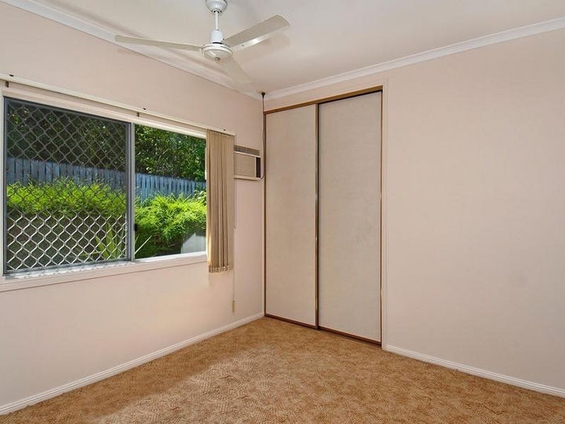 15 Rainy Mountain Place, Smithfield QLD 4878