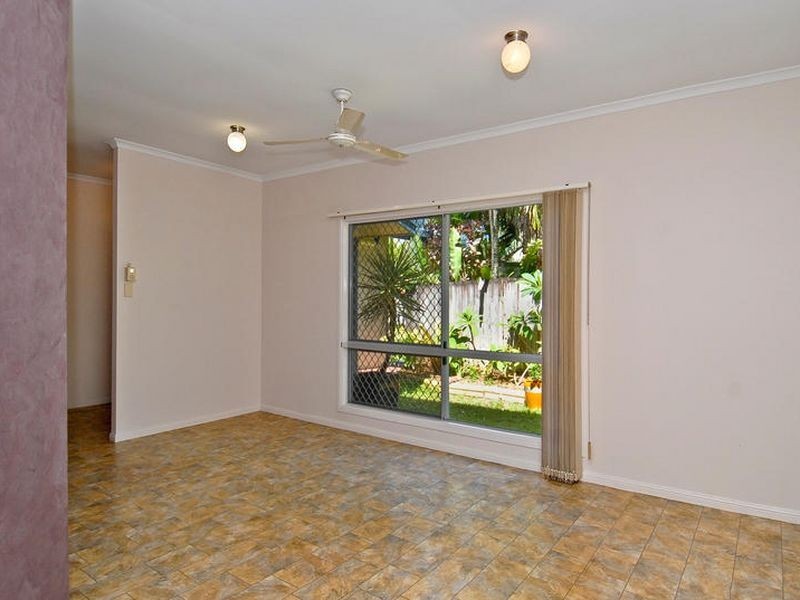 15 Rainy Mountain Place, Smithfield QLD 4878