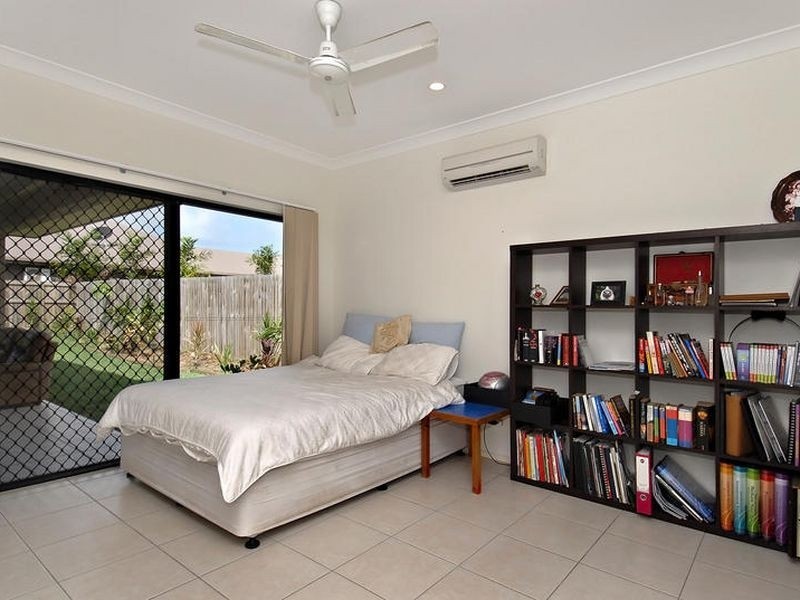 3 Norwood Crescent, Trinity Park QLD 4879