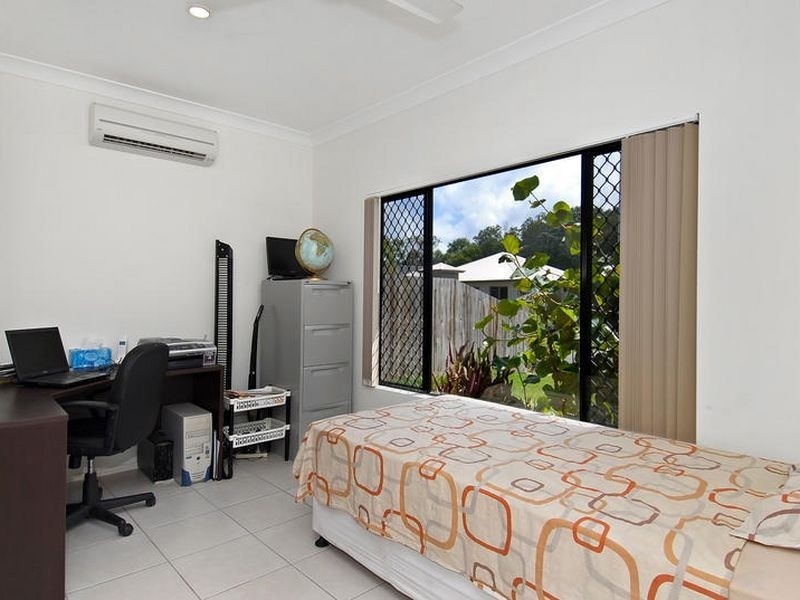 3 Norwood Crescent, Trinity Park QLD 4879