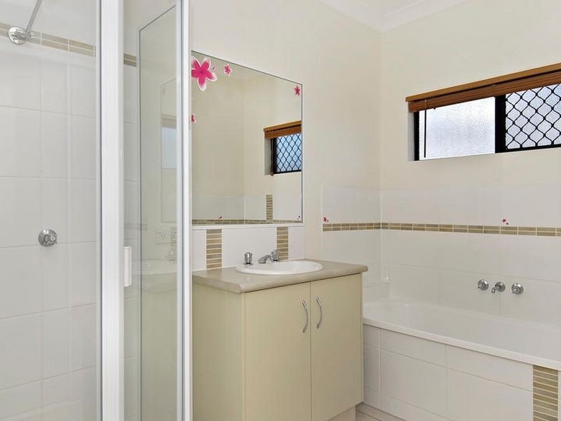 3 Norwood Crescent, Trinity Park QLD 4879