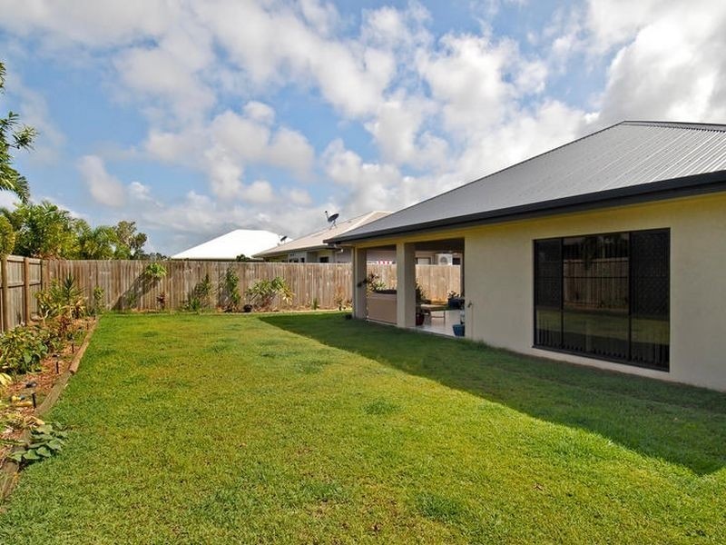 3 Norwood Crescent, Trinity Park QLD 4879