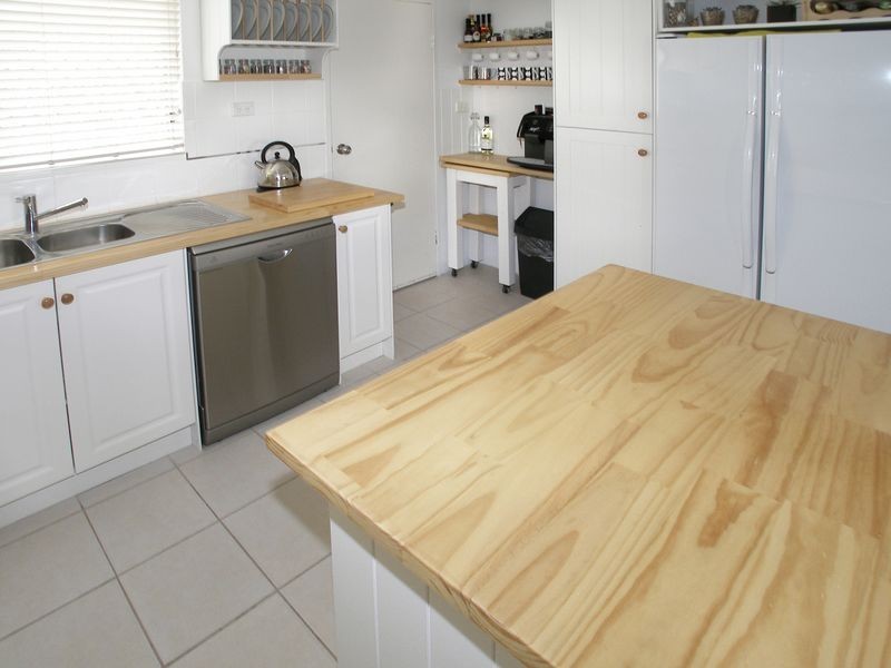 16 Palm Street, Holloways Beach QLD 4878