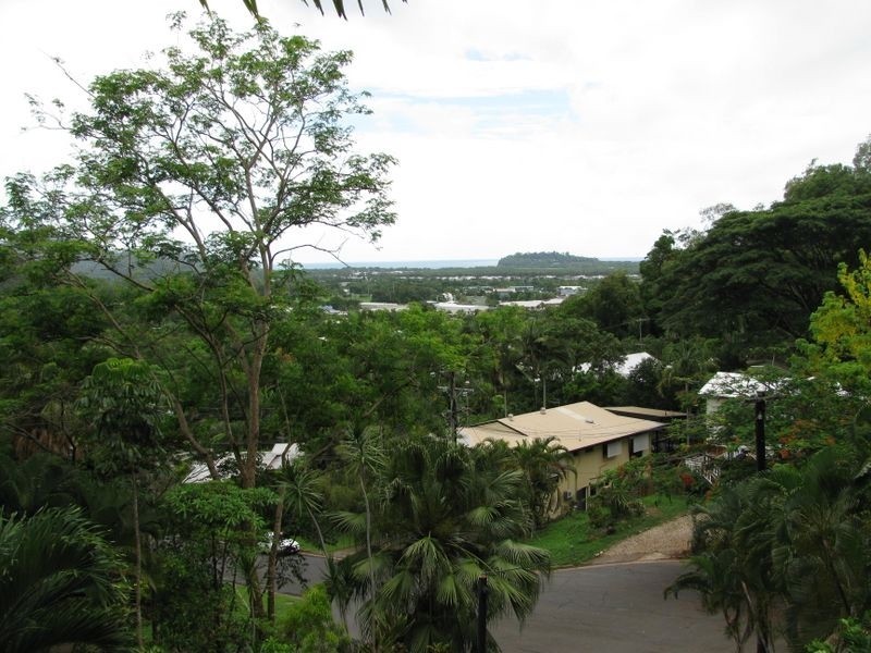 1 Marcia Close, Smithfield QLD 4878