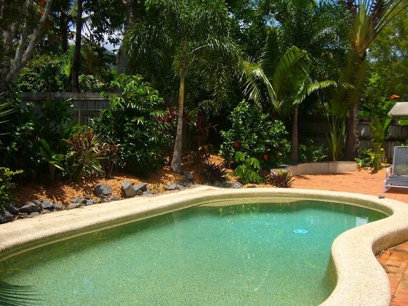 7 Hope Street, Clifton Beach QLD 4879