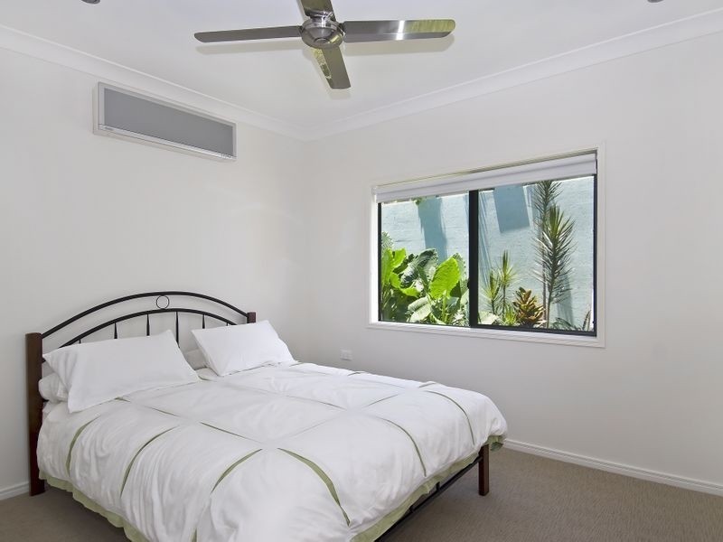 21 Cyprea Close, Trinity Beach QLD 4879
