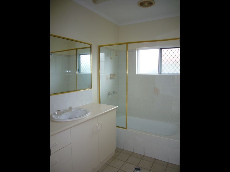 21 Saddle Mountain Road, Smithfield QLD 4878
