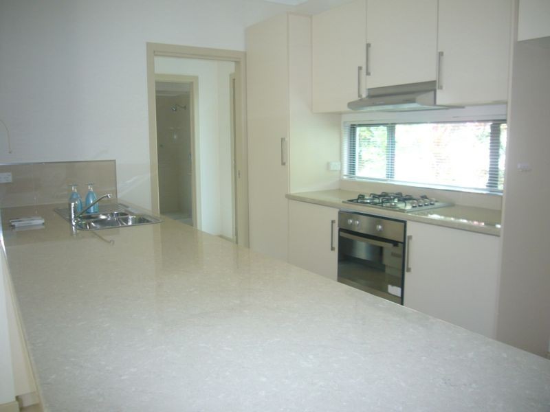 9 Dowsett Close, Yorkeys Knob QLD 4878