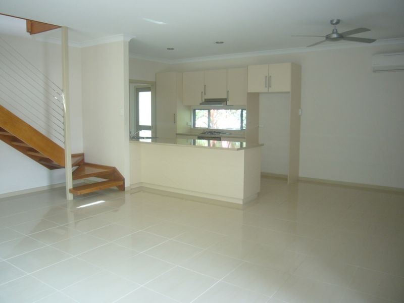 9 Dowsett Close, Yorkeys Knob QLD 4878