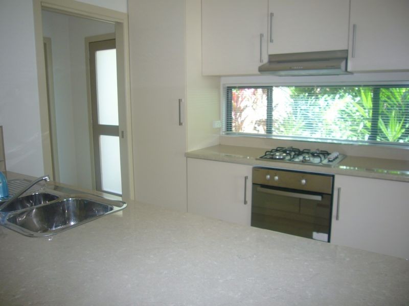 9 Dowsett Close, Yorkeys Knob QLD 4878